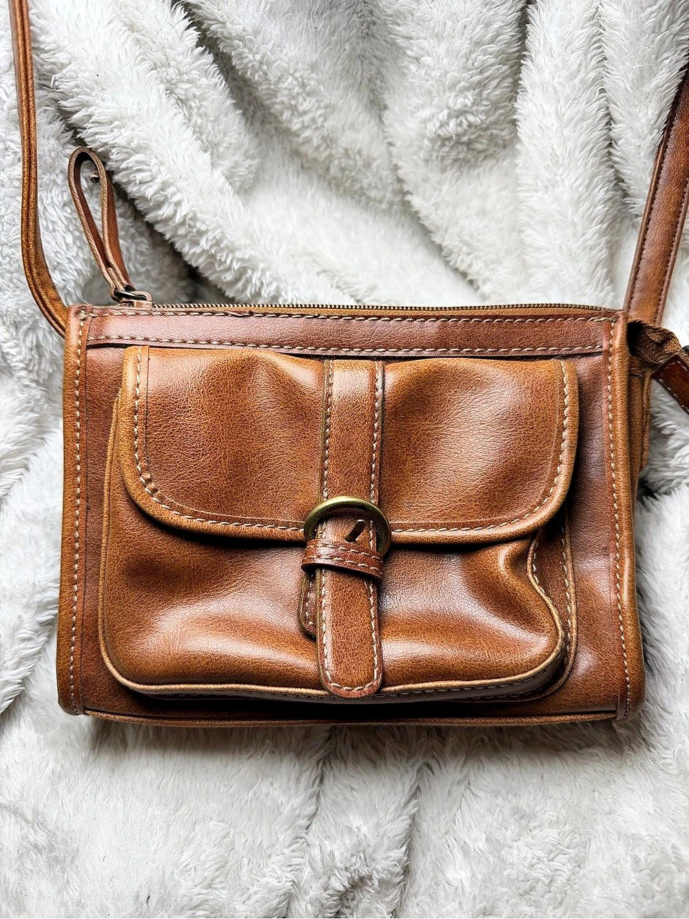 Nine West All-Weather Leather crossbody Leather Crossbody Bag in Brown